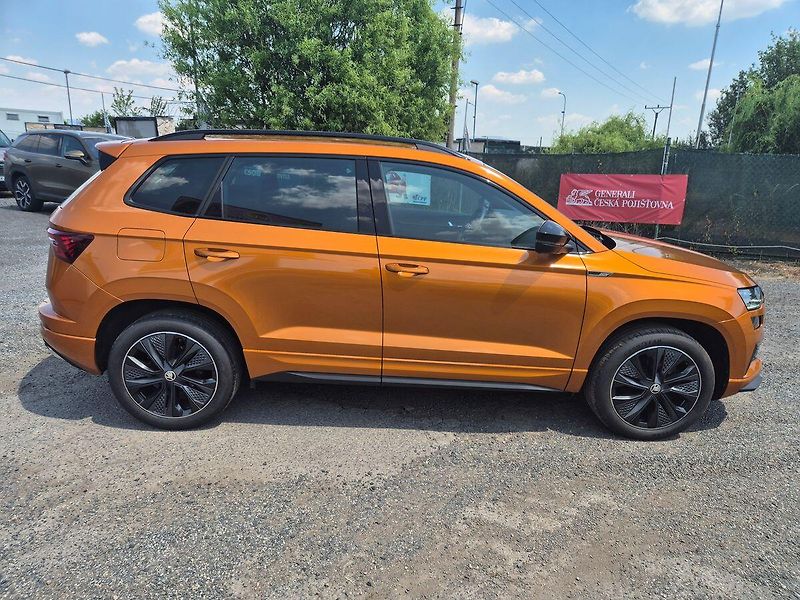 Škoda Karoq 1,5 TSI 110kW SportLine, CZ, 1 - fotka 4 z 28