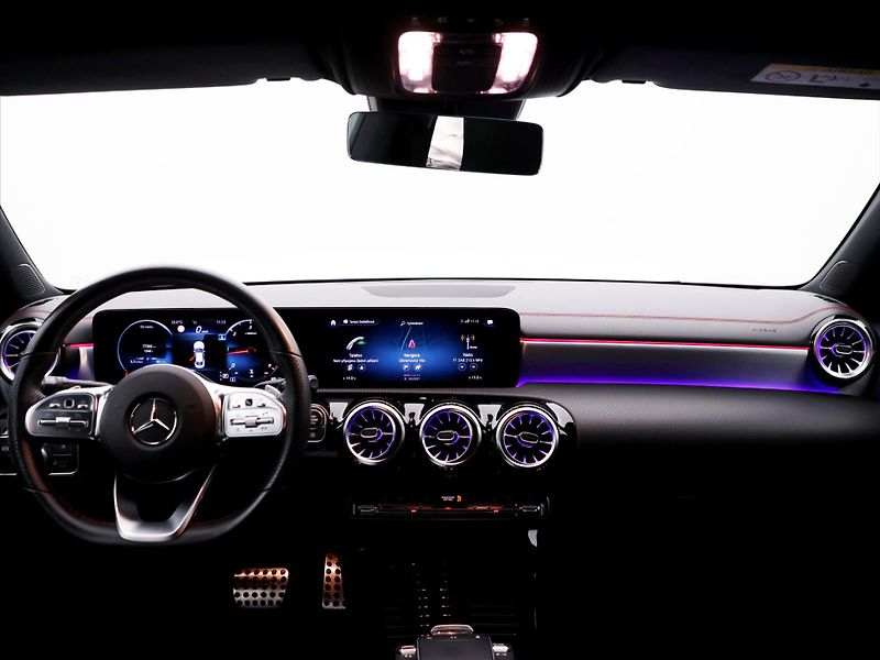 Mercedes-Benz CLA 2,0 CDI AMG CZ DPH Navi - fotka 30 z 37