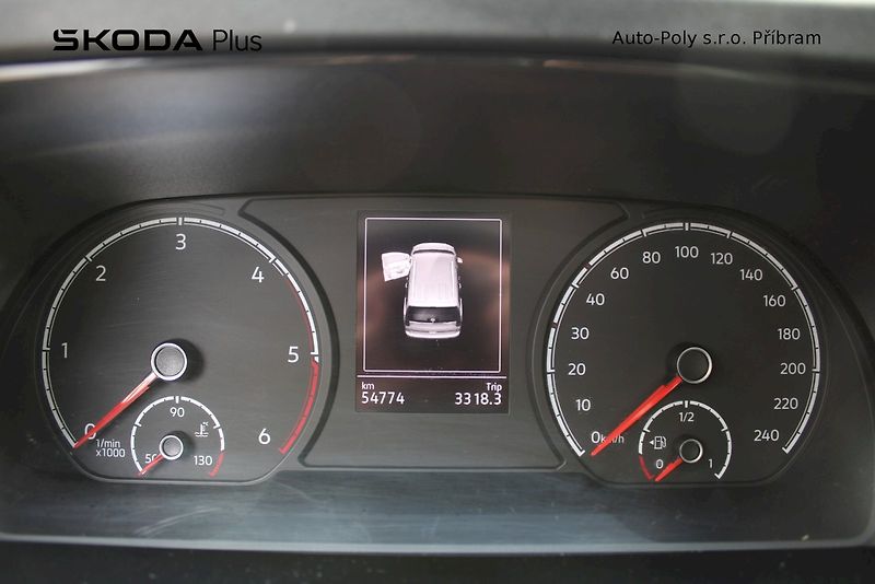 Volkswagen Caddy (2024) Life 2.0TDI / 75kW 6°MP - fotka 12 z 21