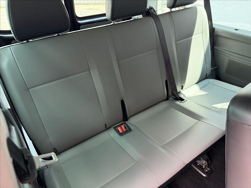 Volkswagen Caravelle 2,0 Long,110kW,4x4,po servisu - fotka 21 z 28