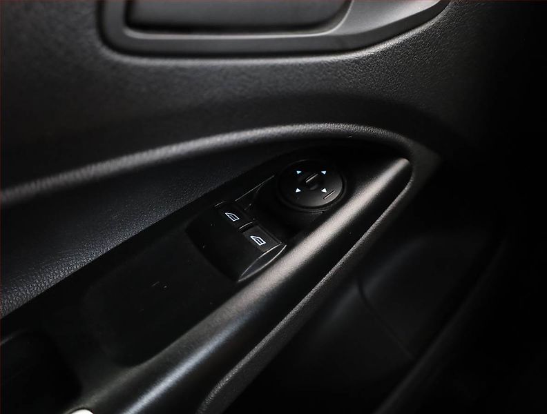 Ford Transit Connect (2019) Trend 1.5 EcoBlue, 5Míst, ČR - fotka 14 z 15