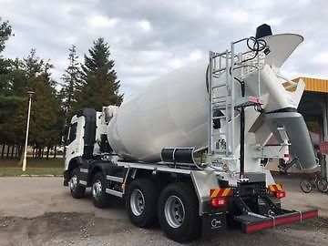 Volvo (2025) FMX 430 8x4 MIX 10m3 EURO 6 - fotka 6 z 8