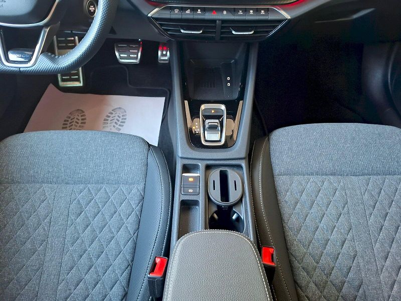 Škoda Octavia (2025) COMBI SPORTLINE 2,0 TDI 110 KW - fotka 30 z 30