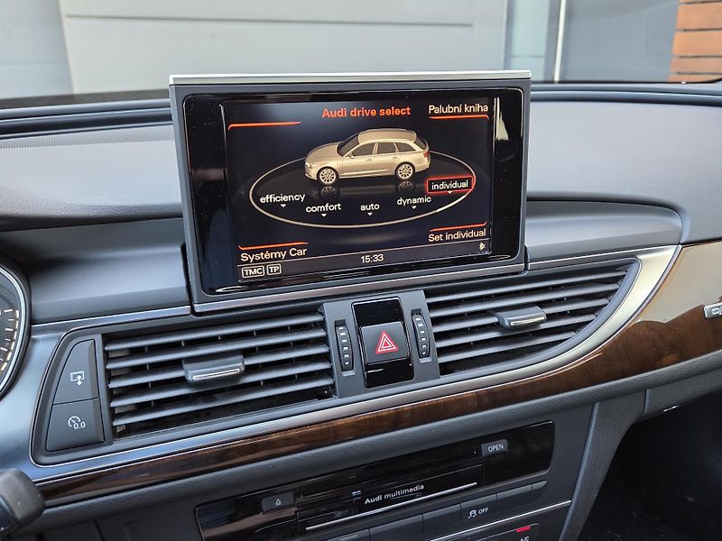 Audi A6 Avant 3,0TDi Quattro S-Line 2maj HUD - fotka 29 z 41