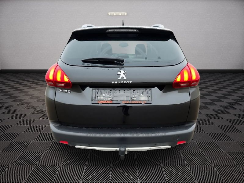 Peugeot 2008 (2017) Allure 1.6Hdi 88kw - fotka 6 z 24