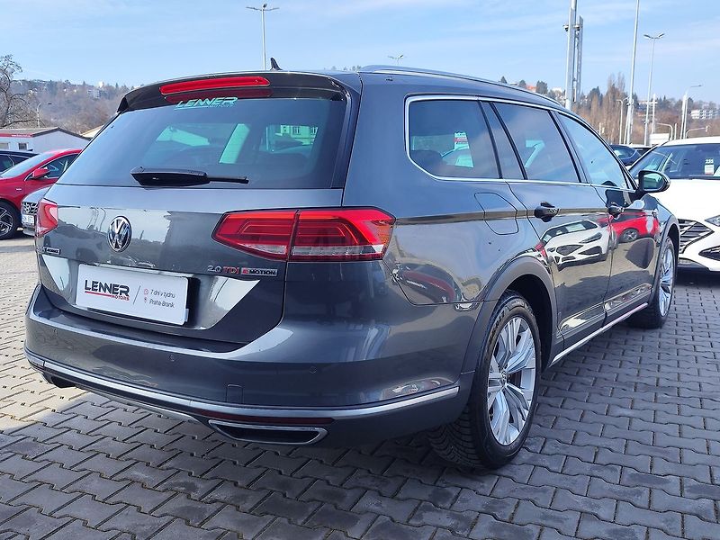 Volkswagen Passat 2.0 Bi-TDI/176kW Alltrack DSG - fotka 5 z 32