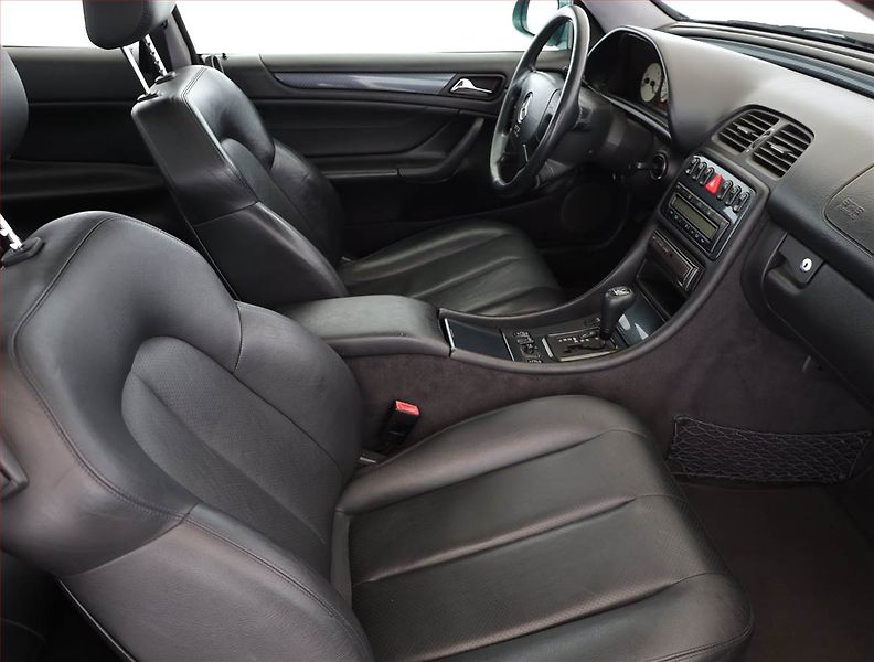 Mercedes-Benz CLK (1999) 430, Automat, Serv.kniha - fotka 7 z 16