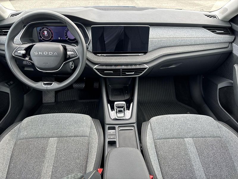 Škoda Octavia (2025) Combi 2.0 TDI DSG Top Selectio - fotka 5 z 31