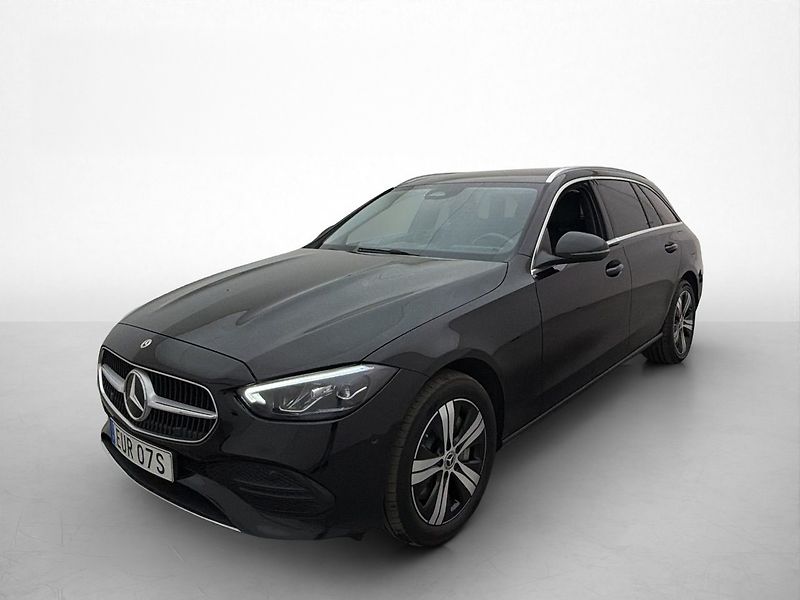 Mercedes-Benz Třídy C 300e Kamera Tažné - fotka 3 z 35