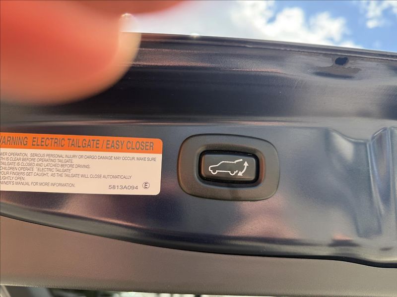 Mitsubishi Outlander 2,3 DI-D - fotka 26 z 31