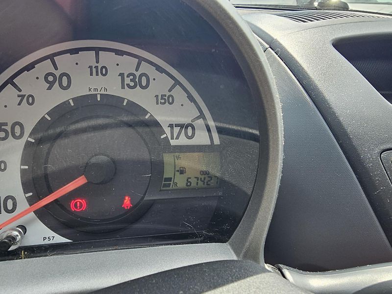 Toyota Aygo (2011) 1.0i KLIMA - fotka 12 z 17