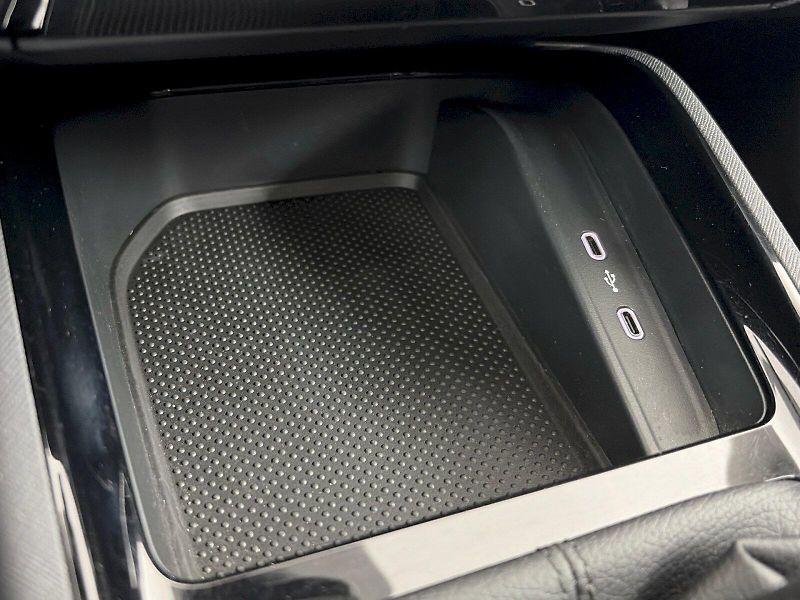 Škoda Scala (2025) 1.0TSI 85kW Selection - fotka 18 z 26