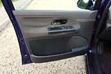 Volkswagen Sharan (2007) 2,0 TDI 103 kW - náhled 26