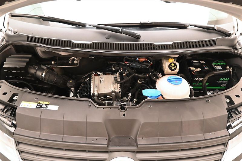 Volkswagen Transporter 2,0 TDI 110kW Klima Tempomat Z - fotka 9 z 28