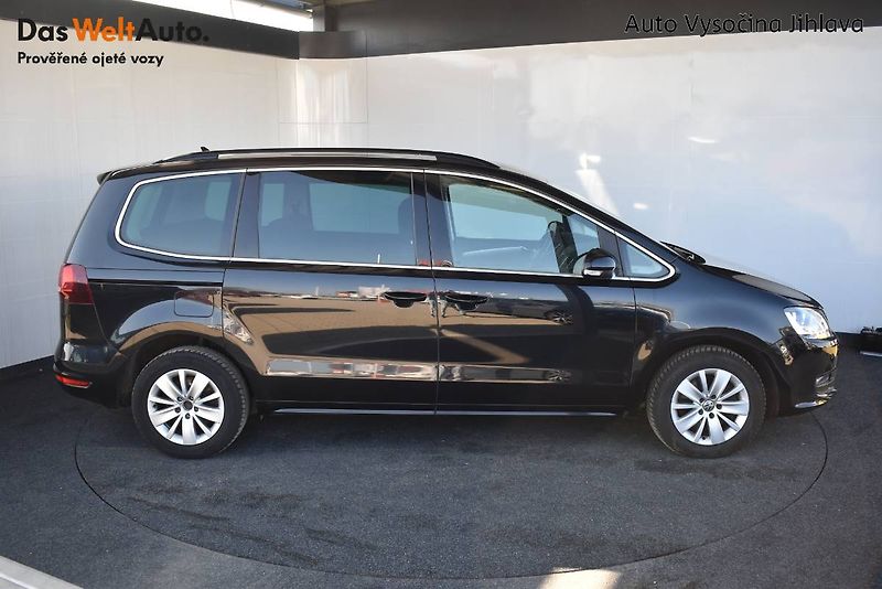 Volkswagen Sharan (2017) 2.0TDI 110kW DSG 7 míst - fotka 7 z 22