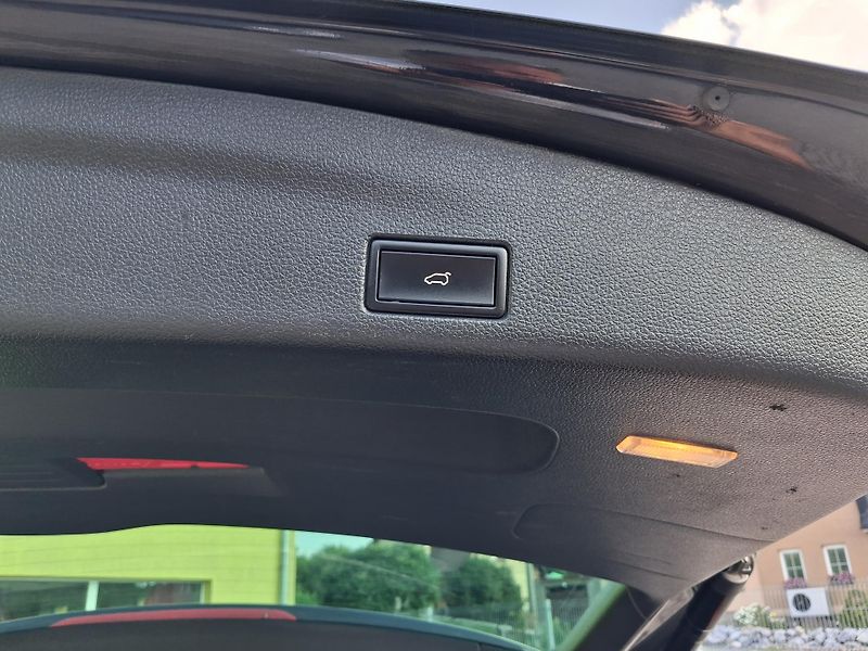 Volkswagen Sharan (2016) 2,0TDi NAVI  DSG  BEZ KOROZE ! - fotka 16 z 39
