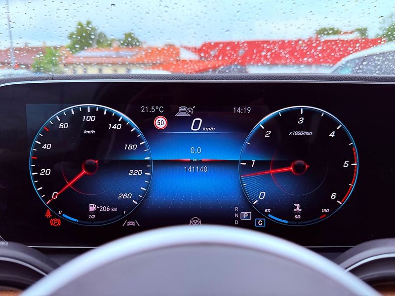 Mercedes-Benz GLE 400d 4MATIC, ČR, AIRMATIC, Mas - fotka 21 z 34