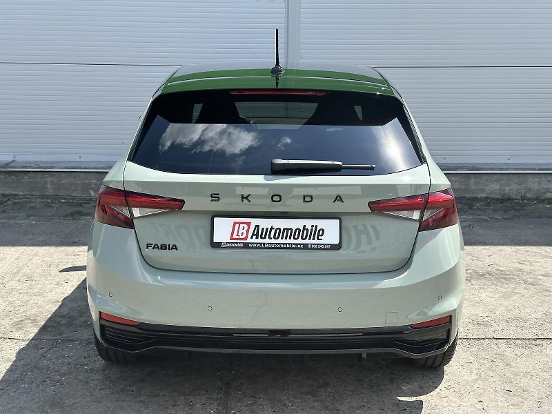 Škoda Fabia 1.0TSi 116PS Monte Carlo Bi-LE - fotka 5 z 35