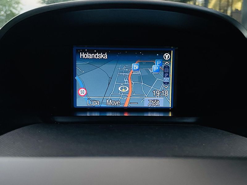 Ford Kuga 2.0TDCi 4x4 MAN TAŽNÉ VÝHŘEV - fotka 40 z 44
