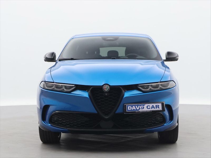 Alfa Romeo Tonale 1,5 117kW LED CZ DPH - fotka 2 z 35