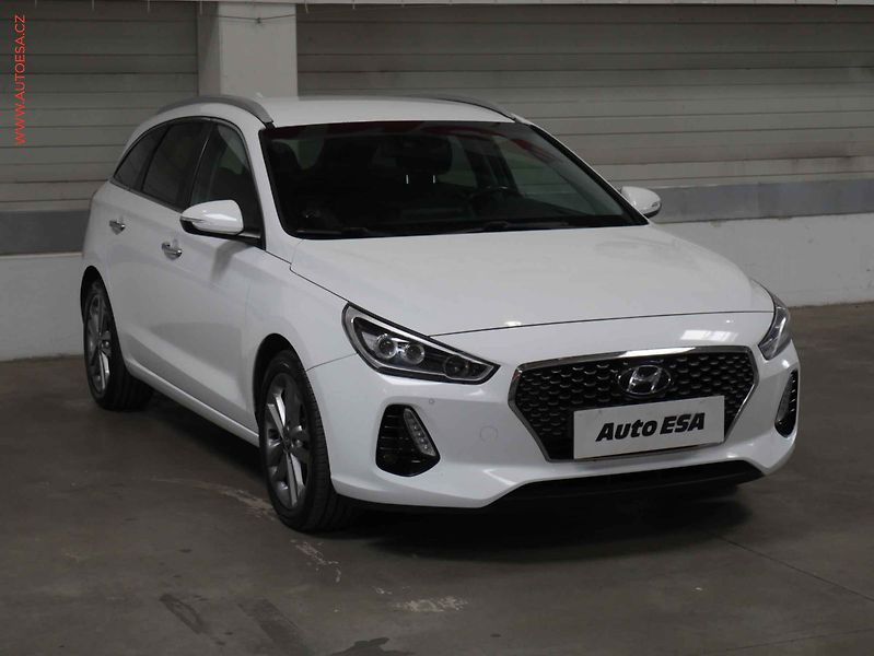 Hyundai i30 (2017) 1.5 T-GDI, ČR, DSG, LED - fotografie inzerátu