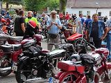 V pořadí 9. ročník srazu veteránů v Chýnově na Táborsku se v neděli 18. srpna dopoledne těšil velké návštěvnosti z řad účastníků i diváků.