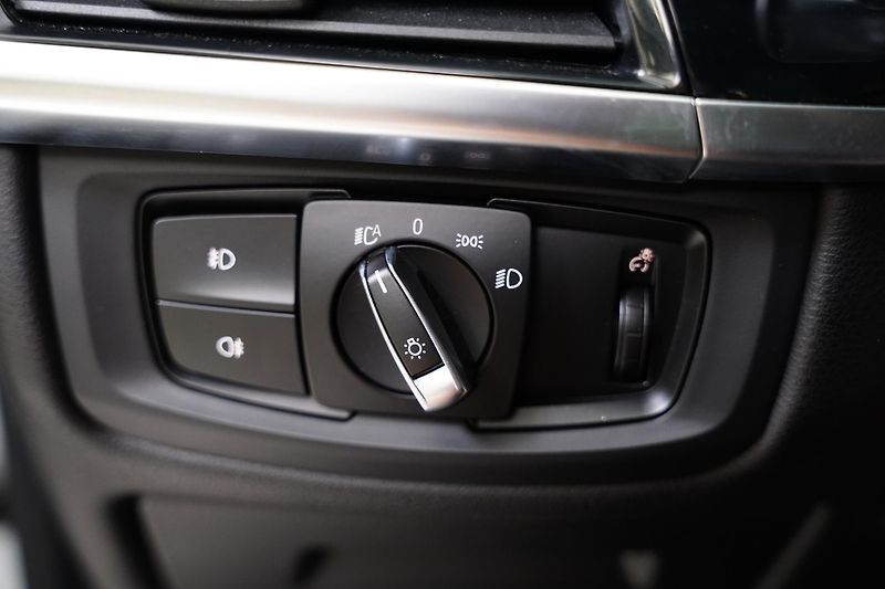 BMW X5 - fotka 13 z 26