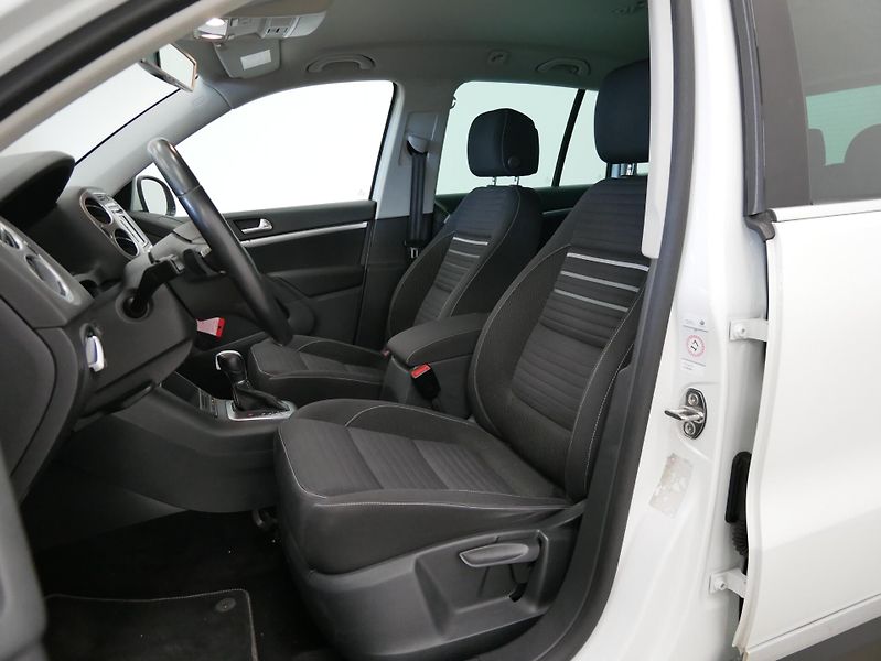 Volkswagen Tiguan - fotka 6 z 6