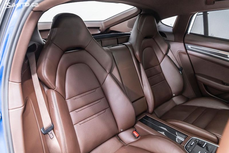 Porsche Panamera 4S Diesel*Záruka*plná výbava - fotka 15 z 50