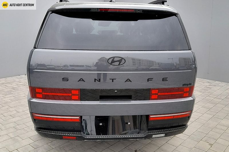Hyundai Santa Fe (2025) 7S 25 1,6 TGDI PHEV 4WD CALLIG - fotka 11 z 16