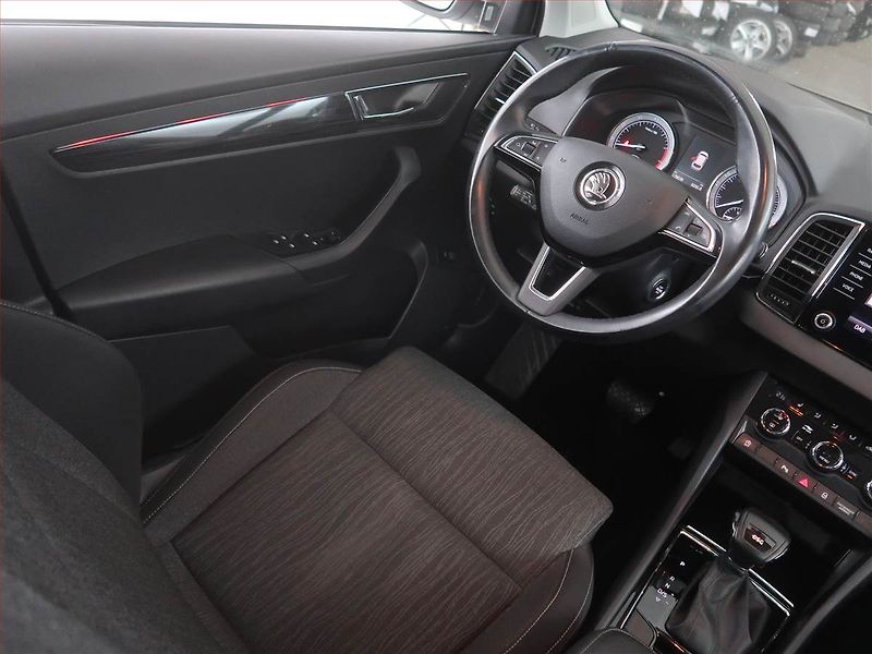 Škoda Karoq (2018) Style 1.5 TSI, Automat - fotka 7 z 24
