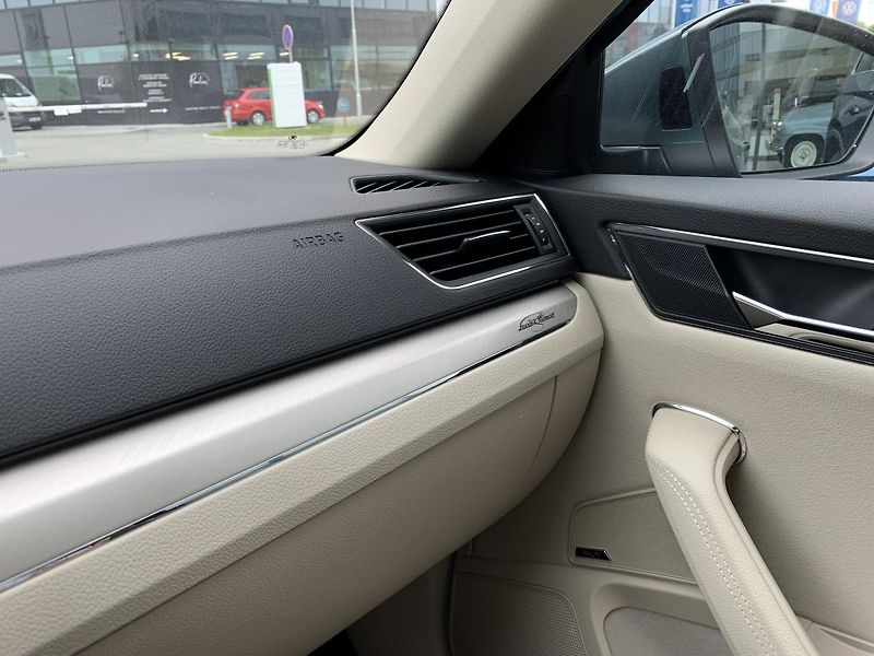 Škoda Superb (2023) L&K 2,0 TDI 147 kW 7-st aut 4x - fotka 26 z 66