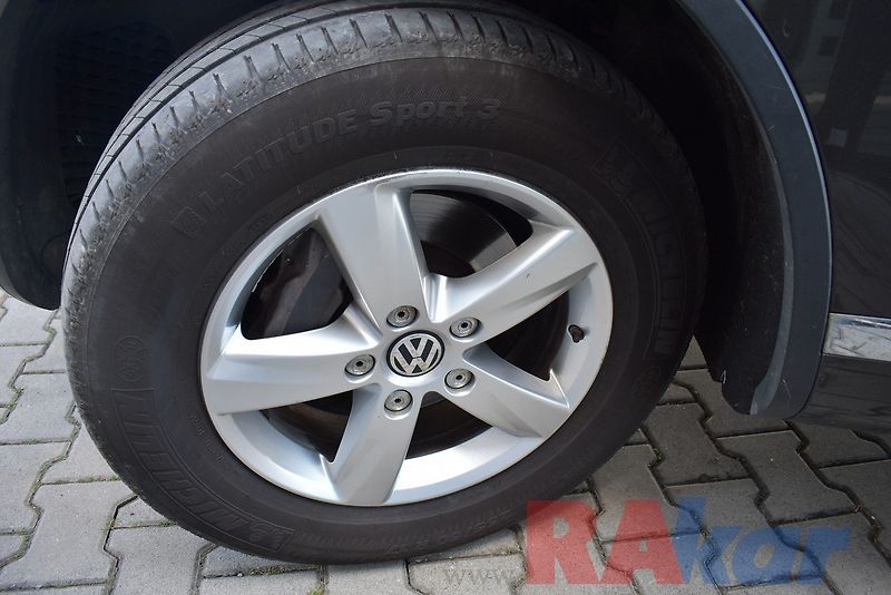 Volkswagen Touareg (2015) 3,0 TDI 4M - 193 kw - fotka 28 z 34