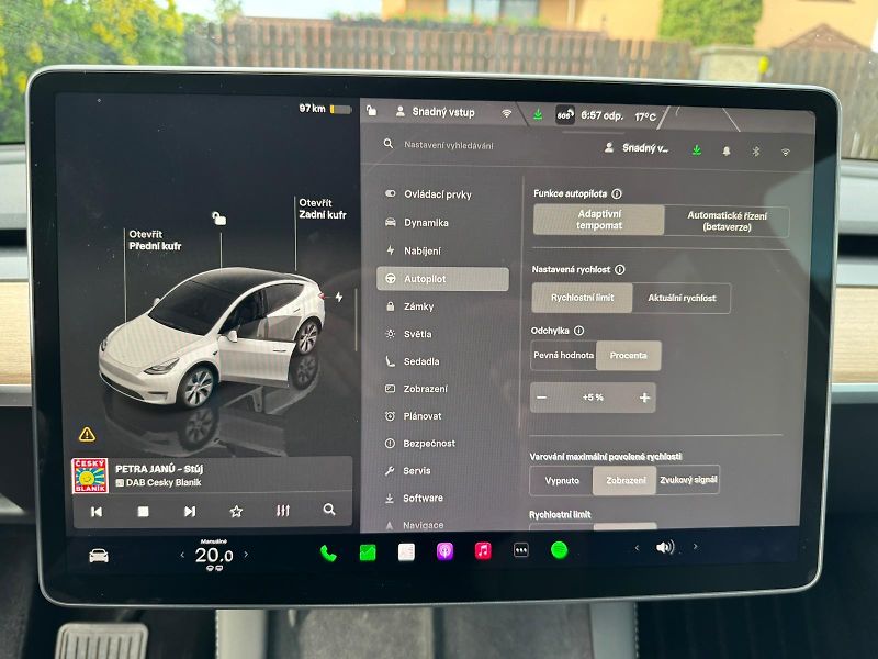 Tesla Model Y PODĚBRADY LR DM   91% - fotka 22 z 44