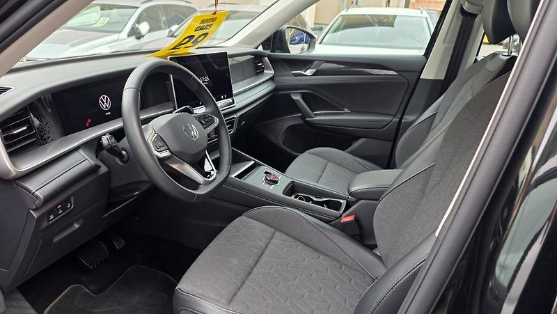 Volkswagen Tayron (2025) 1.5 eTSI 110kW DSG7 TZ záruka - fotka 8 z 37