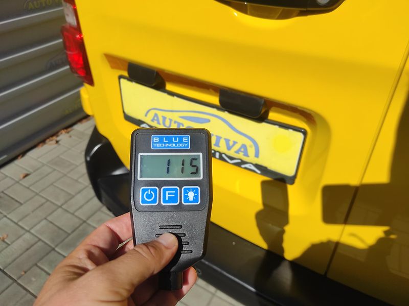 Peugeot Expert  2,0BlueHDi L3, Acces, ČR - fotka 29 z 33
