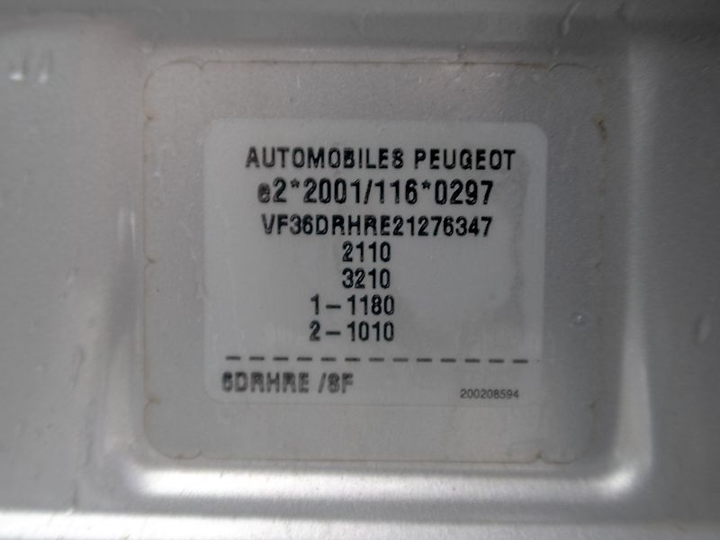 Peugeot 407 (2005) ČR 2.0HDI 100KW – PO ROZVODECH - fotka 38 z 41
