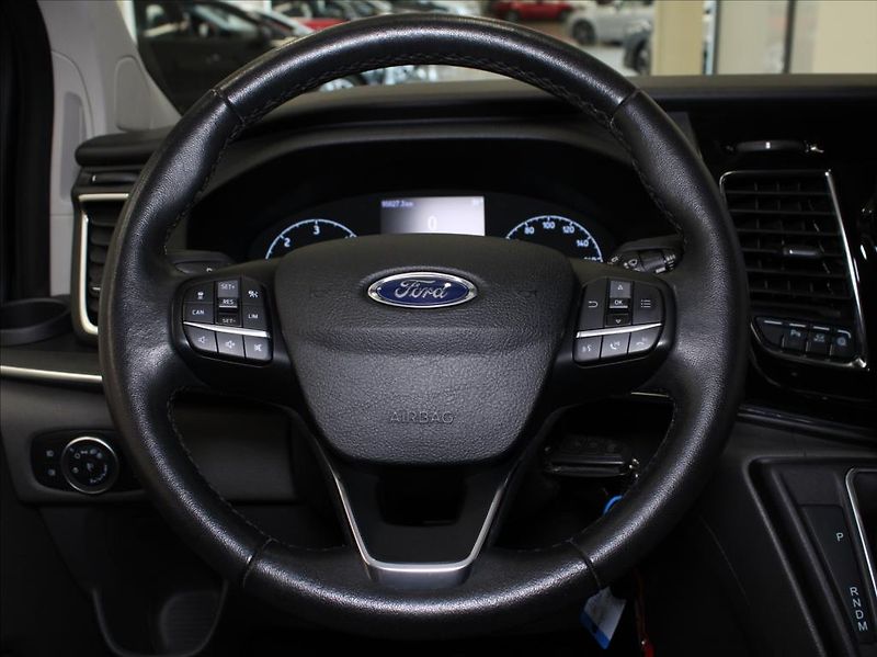 Ford Tourneo Custom 2,0 EBlue 136kW AT Titan. ČR - fotka 10 z 22