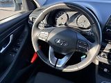 Hyundai i30 (2024) COMFORT 1.5T MHEV 118kW CZ DPH - náhled 11