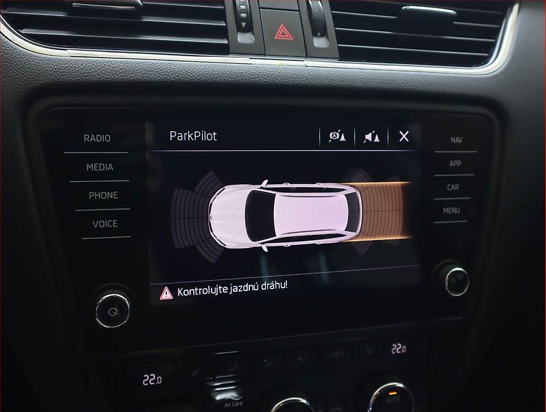 Škoda Octavia (2019) Ambition Plus 1.6 TDI, Automat - fotka 20 z 20