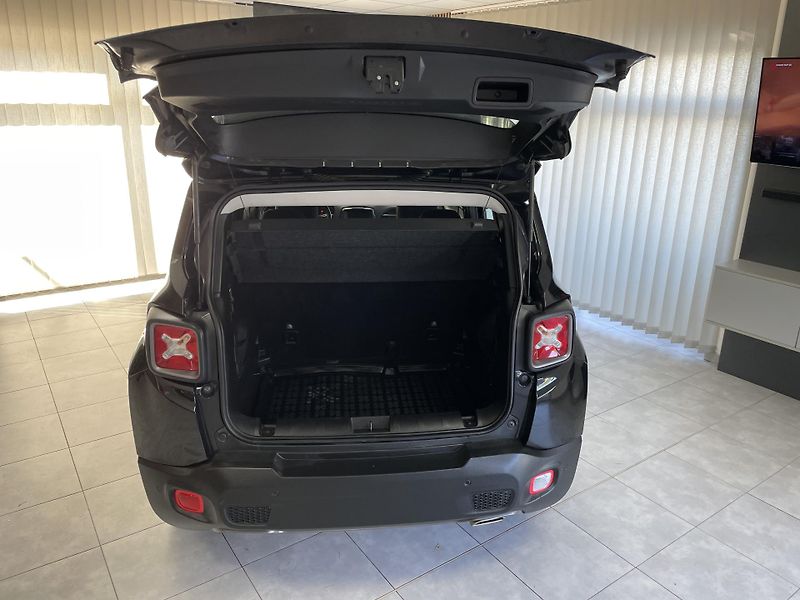Jeep Renegade 1.0 T 6M ČR 1.MAJ. SERVISKA  - fotka 27 z 27