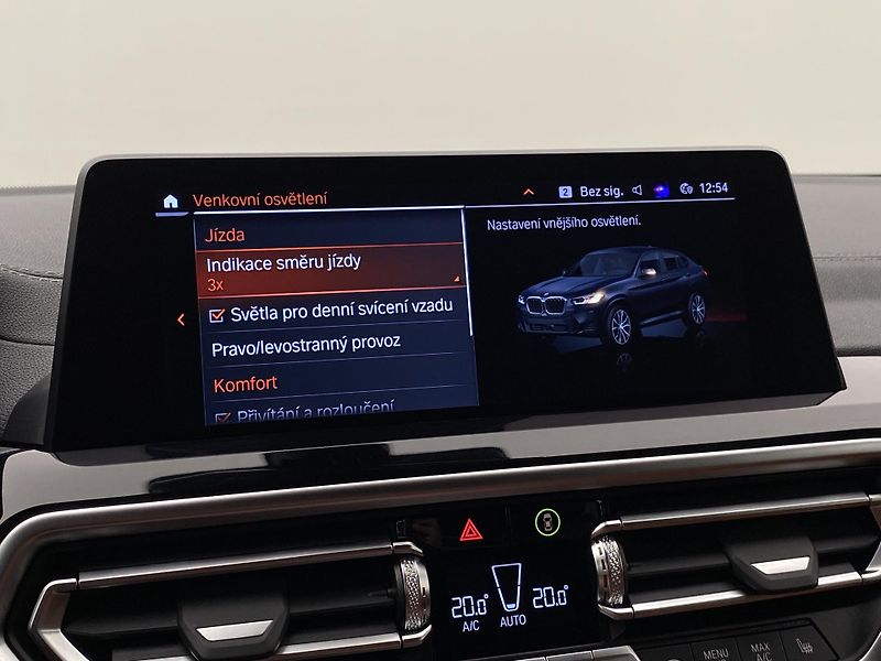 BMW X4 xDRIVE 20i M-PAKET AUT CZ - fotka 53 z 73