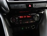 Mitsubishi Eclipse Cross (2019) 1.5 T-MIVEC, Tempomat - náhled 17