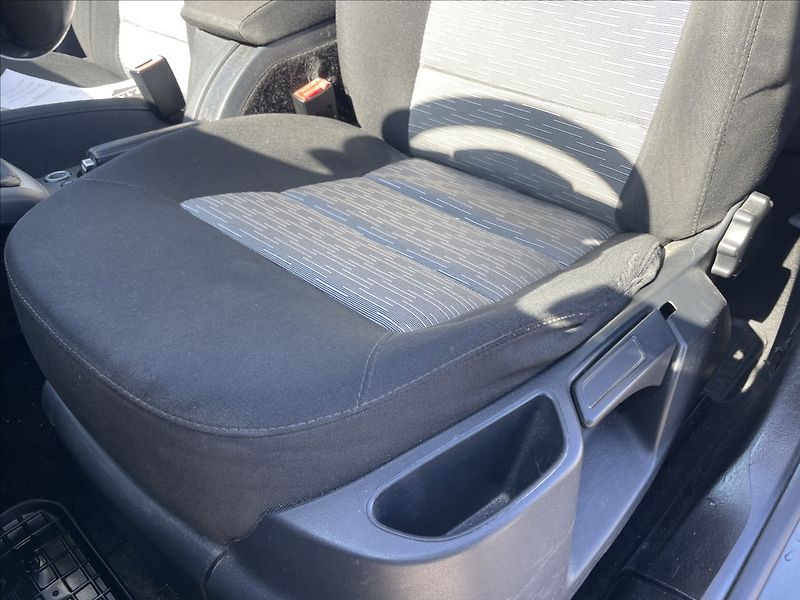 Škoda Octavia 2,0 TDi 103kw CFH Euro5 - fotka 20 z 32