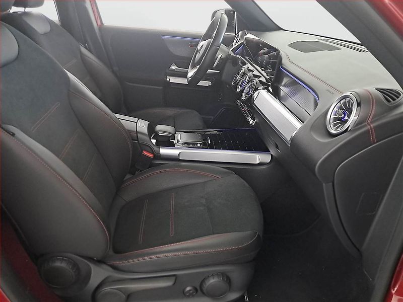 Mercedes-Benz EQB (2022) 350 4MATIC - fotka 9 z 21