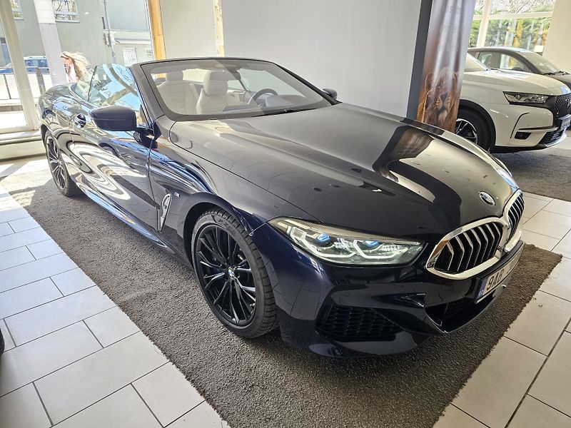 BMW Řada 8 840i xD cabrio 1.maj, CZ - fotka 2 z 26