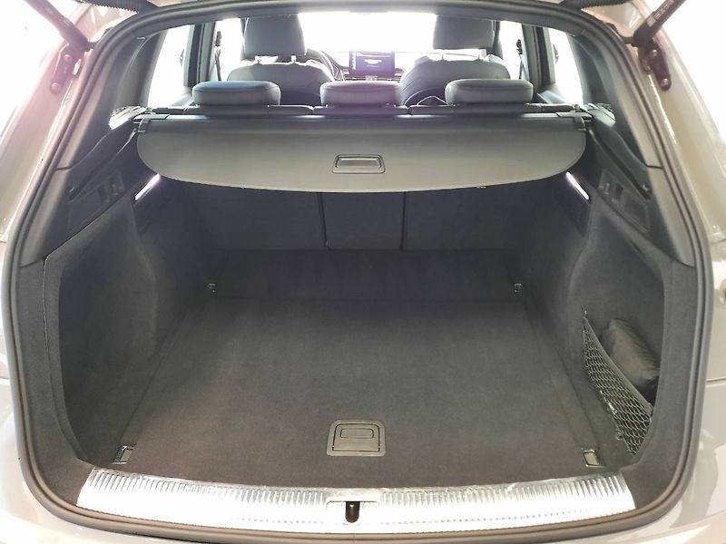 Audi Q5 (2021) 45 TFSI quattro (195kW/265k) S - fotka 21 z 26