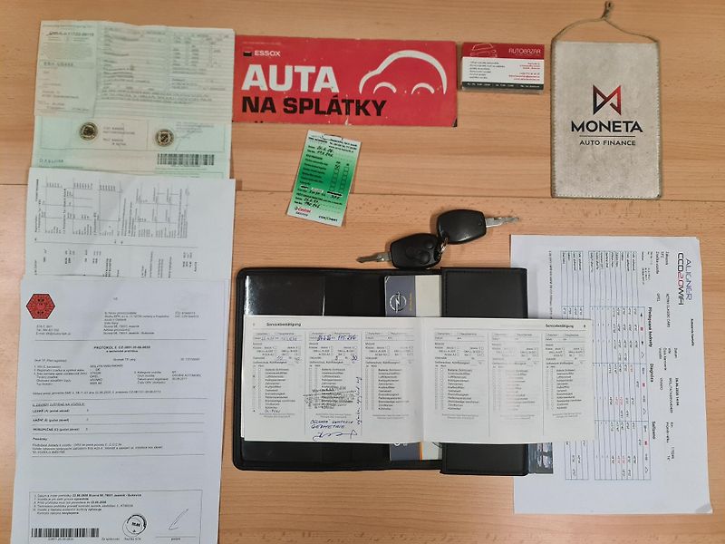 Opel Vivaro (2011) 2.0 CDTi 84-KW 8-MÍST OLOMOUC - fotka 67 z 75