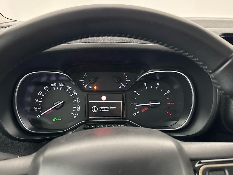 Citroën Berlingo Feel XL - fotka 11 z 26