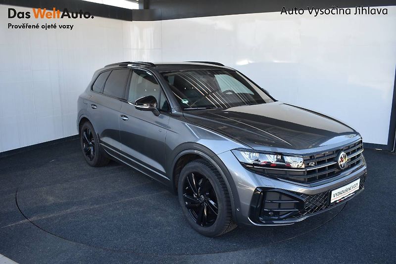 Volkswagen Touareg (2025) R-Line 3.0TDI 210kW,Webasto, T - fotka 7 z 30